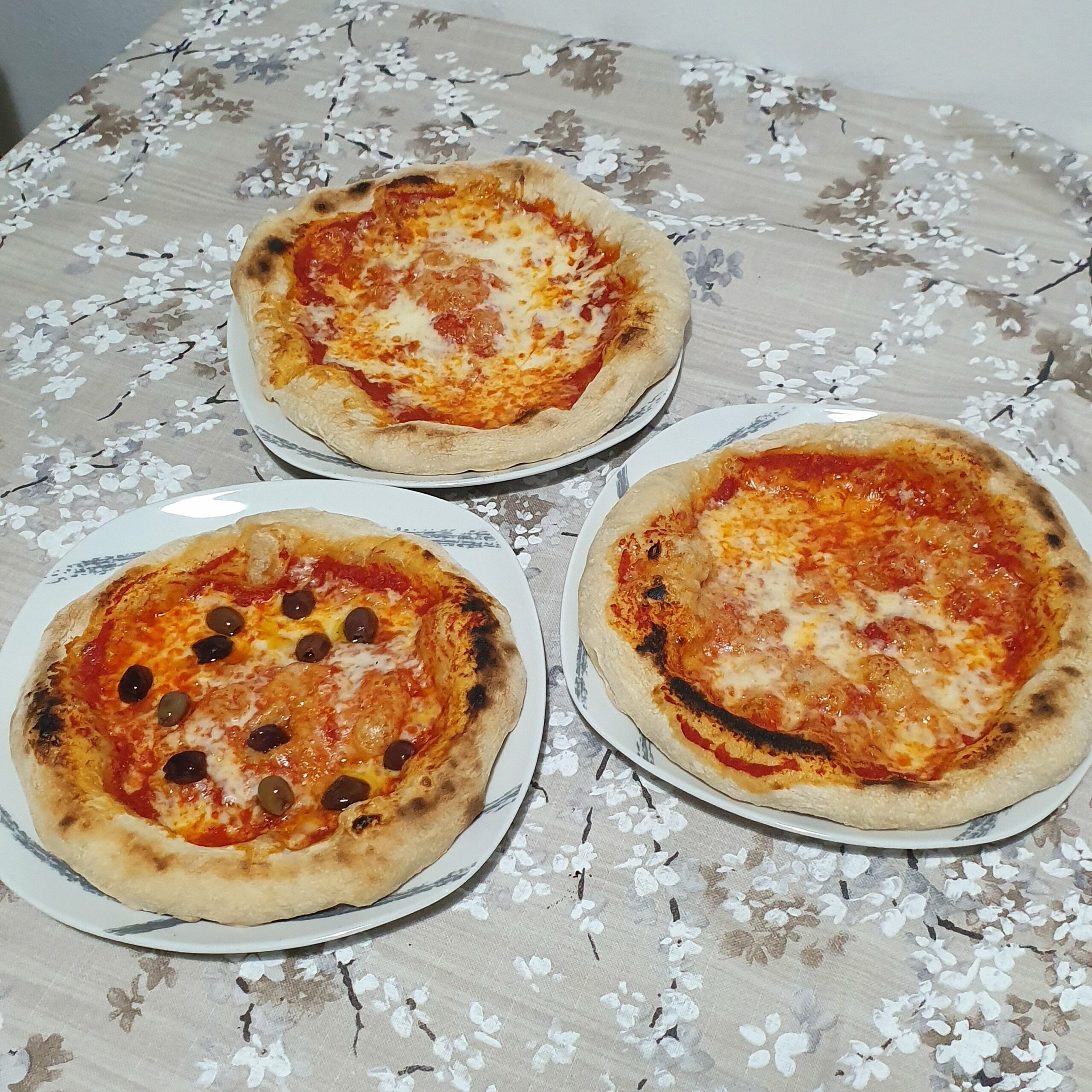 Pizza con Impasto Indiretto (Biga) - Piatti Tipici